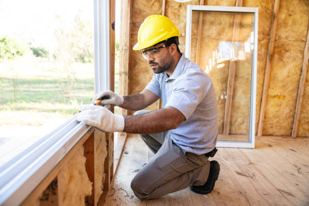 Best Commercial Insulation Contractor  in Lakeland North, WA